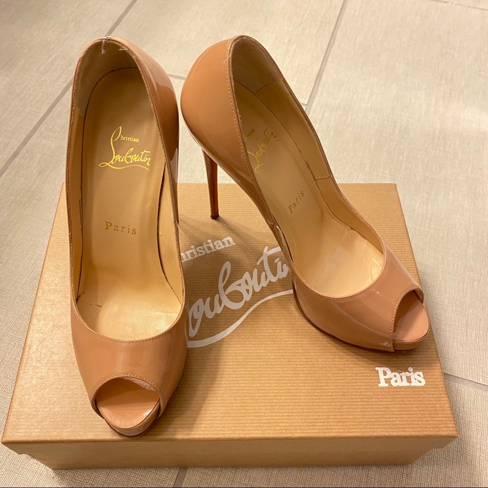 Louboutin New Very Prive Patent Heel